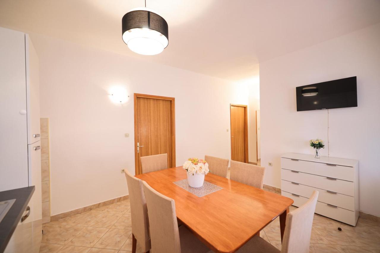 Apartments Kiara Bibinje Kültér fotó
