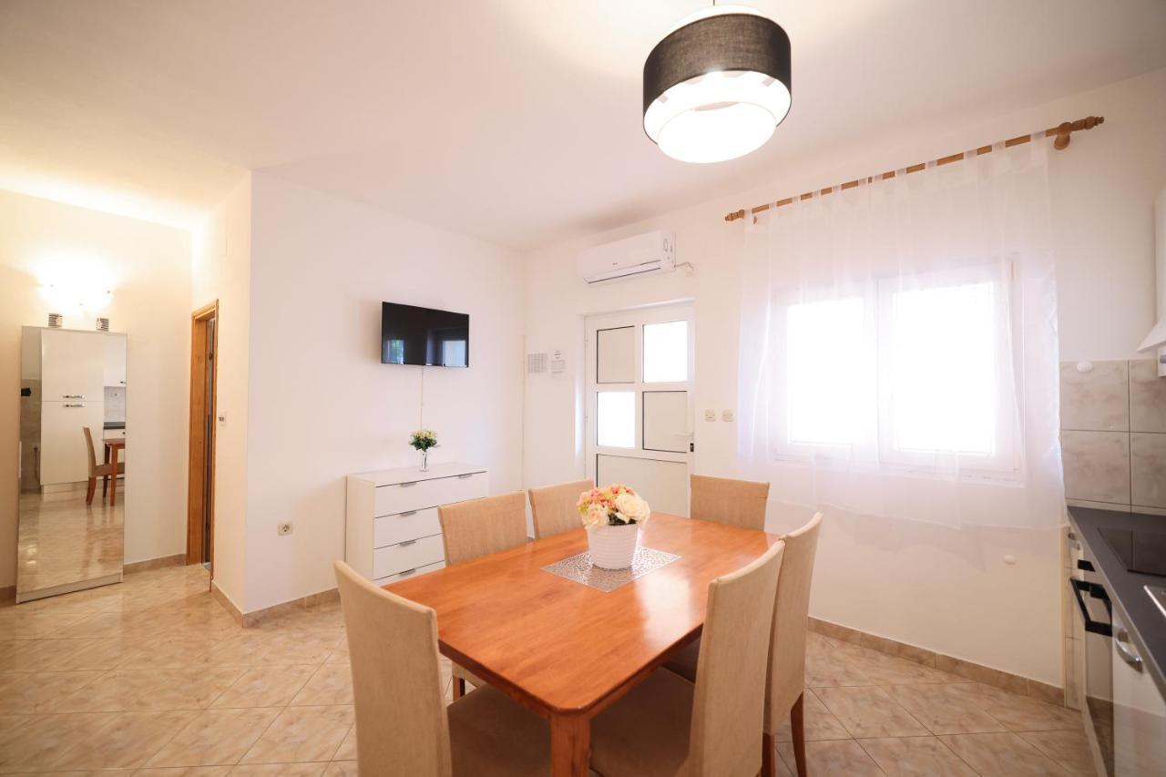 Apartments Kiara Bibinje Kültér fotó